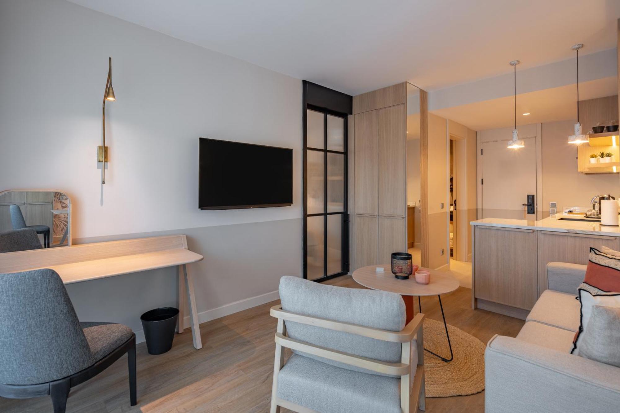 Oli Hotel And Suites 안탈리아 외부 사진
